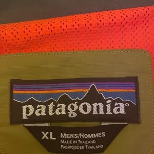 Mens Patagonia powder bowl ski jacket
